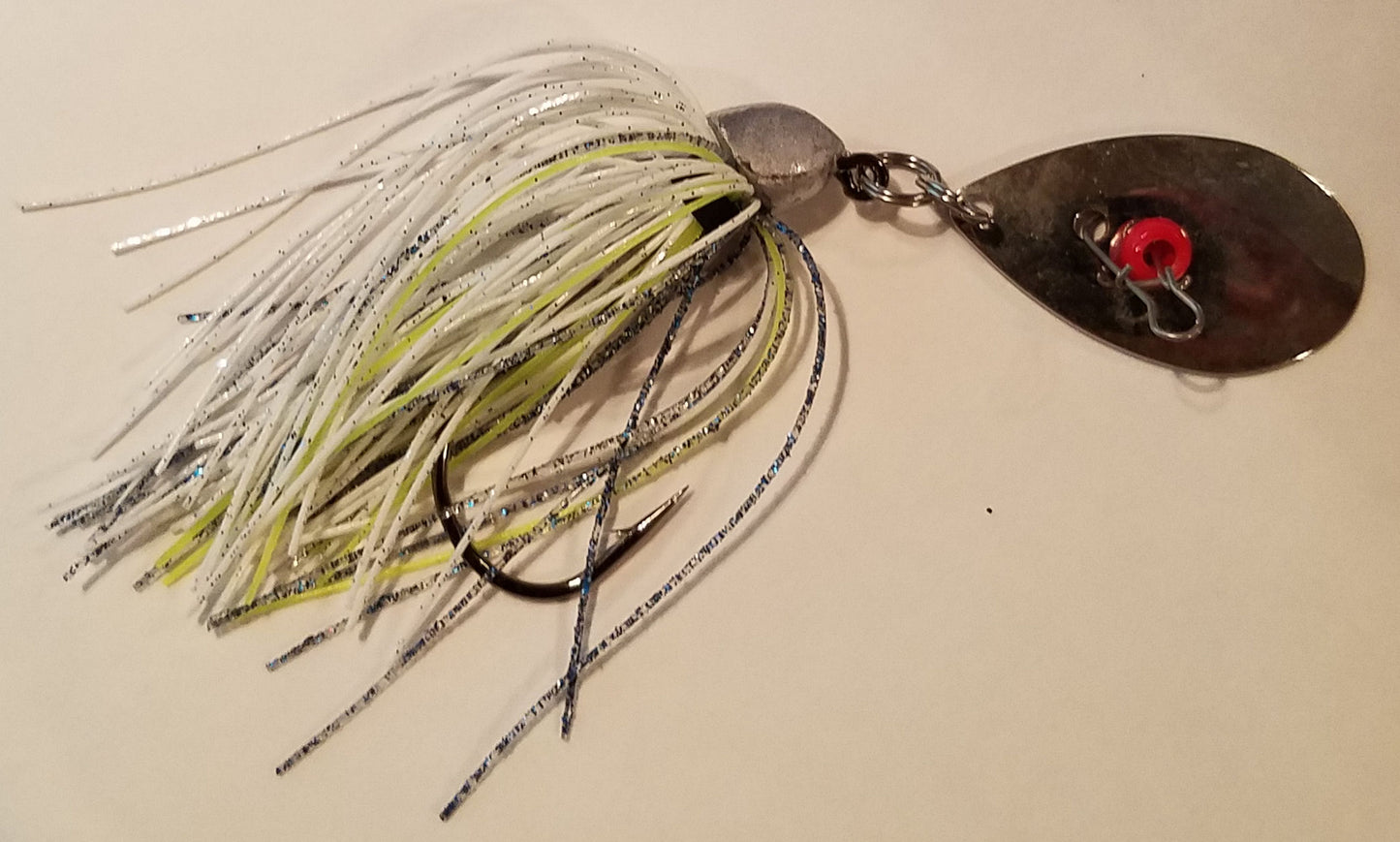 Wobble Jigs - #05 - White Shad